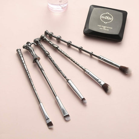Gifts Wand Makeup Brushes 5 PCS Makeup Brush Set for Foundation Blending Blush Concealer Eyebrow Face Powder