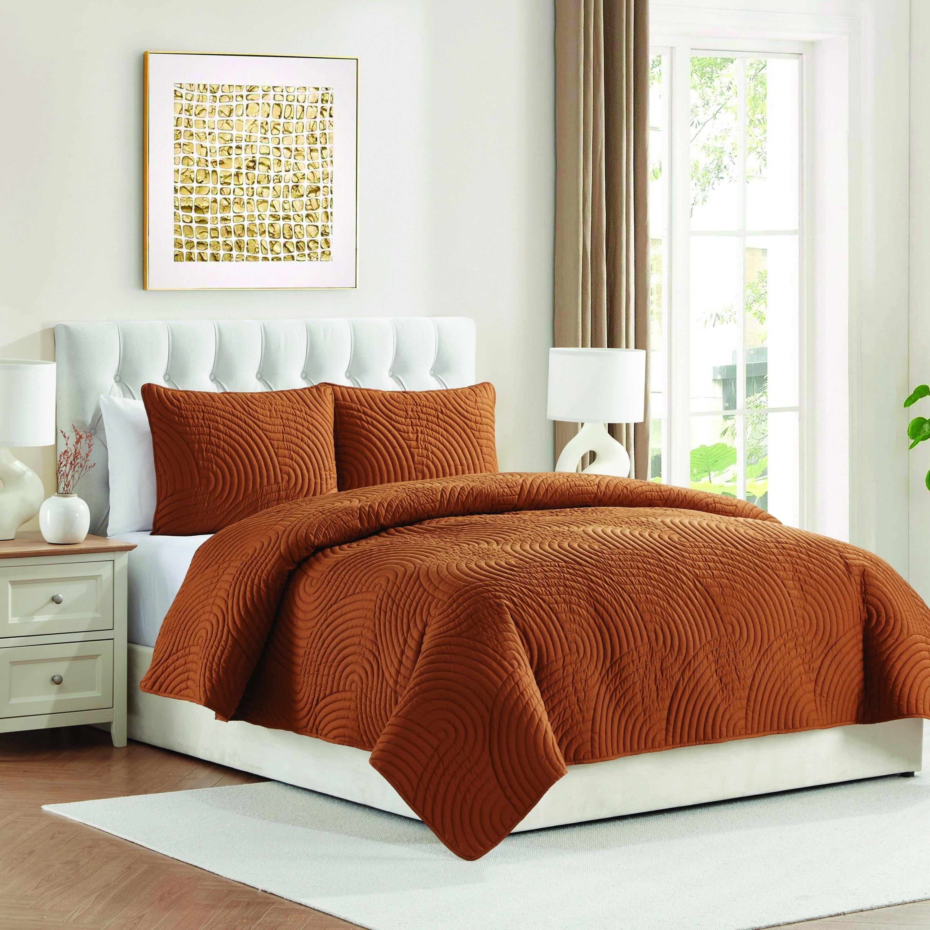 Sands 3-Piece Orange Textured Curve Striped Pinsonic Quilt Set, King, Adult, Unisex