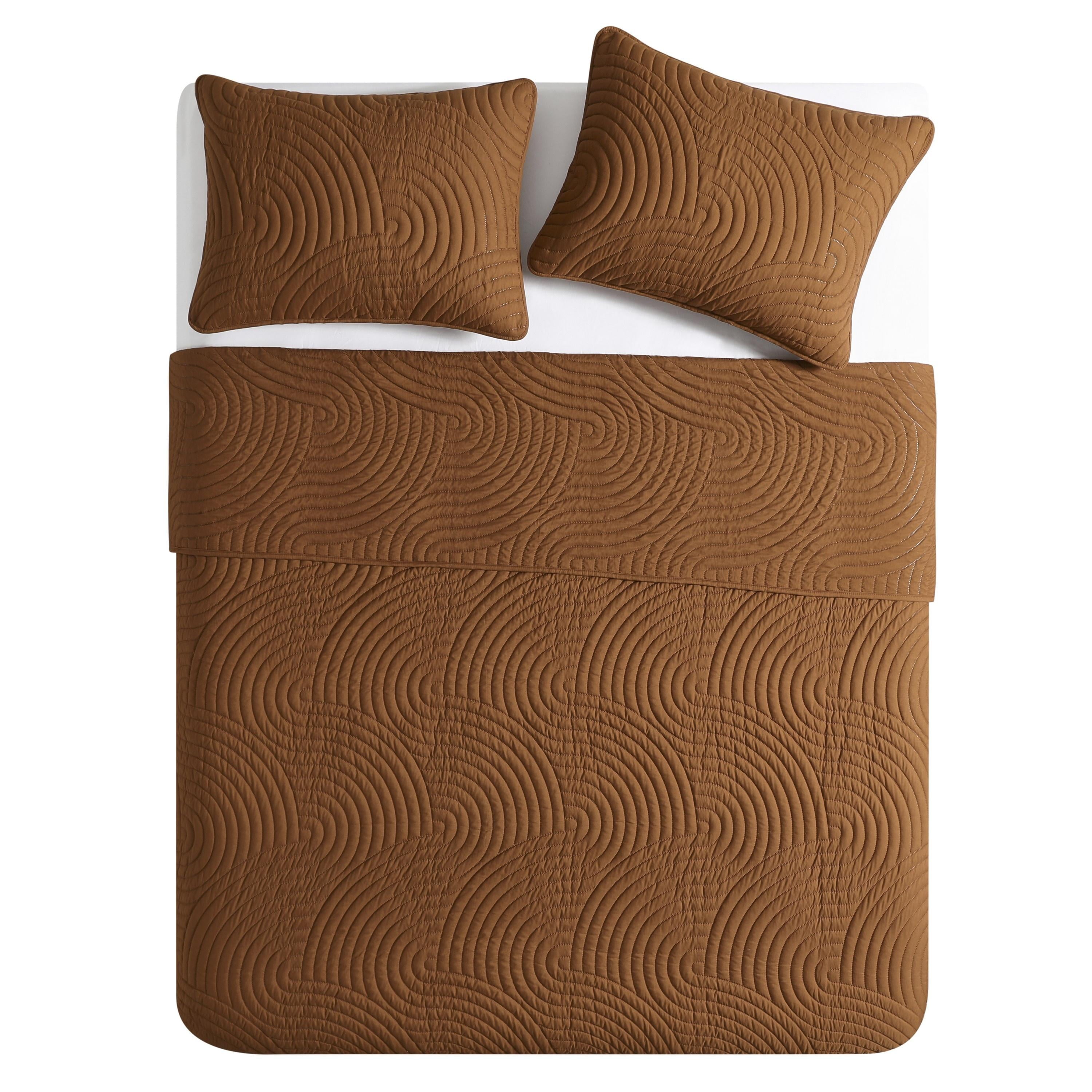 Sands 3-Piece Orange Textured Curve Striped Pinsonic Quilt Set, King, Adult, Unisex