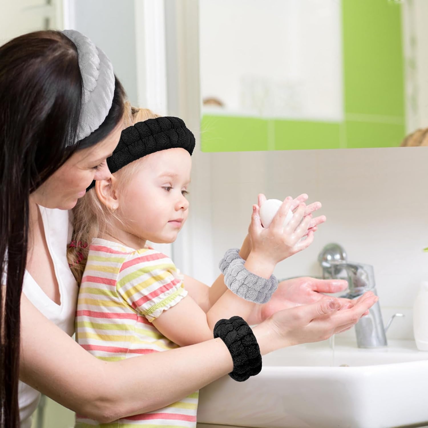 Face Wash Headband and Wristband Set - Microfiber Wrist Towels with Holder for Face Washing and Spa, Absorbent Scrunchies